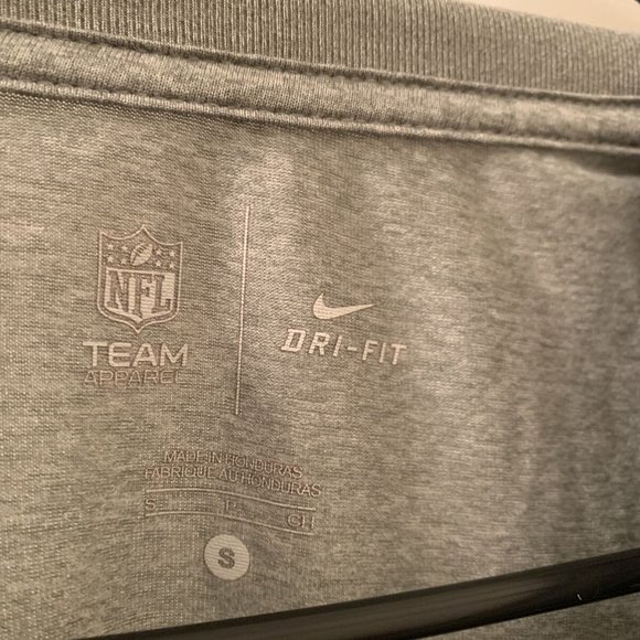 Men's Carolina Panthers NFL Nike Dri-Fit Short Sleeve T-Shirt Size Small… - Picture 3 of 5